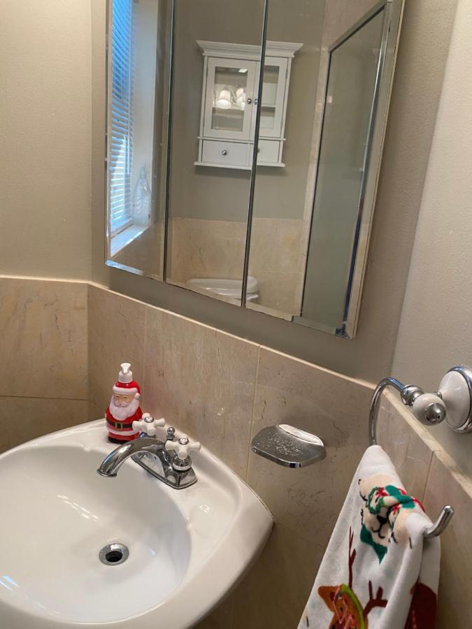 Villa Olivia Guest Rooms Голливуд Экстерьер фото